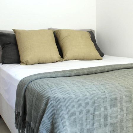 Apartamento Ubatuba Proxima A Praia Grande Com Wifi Ngoại thất bức ảnh